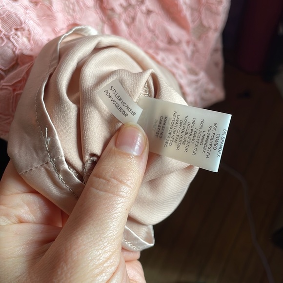 Vince Camuto Floral Lace Dress Sz 8 NWT - Picture 8 of 9